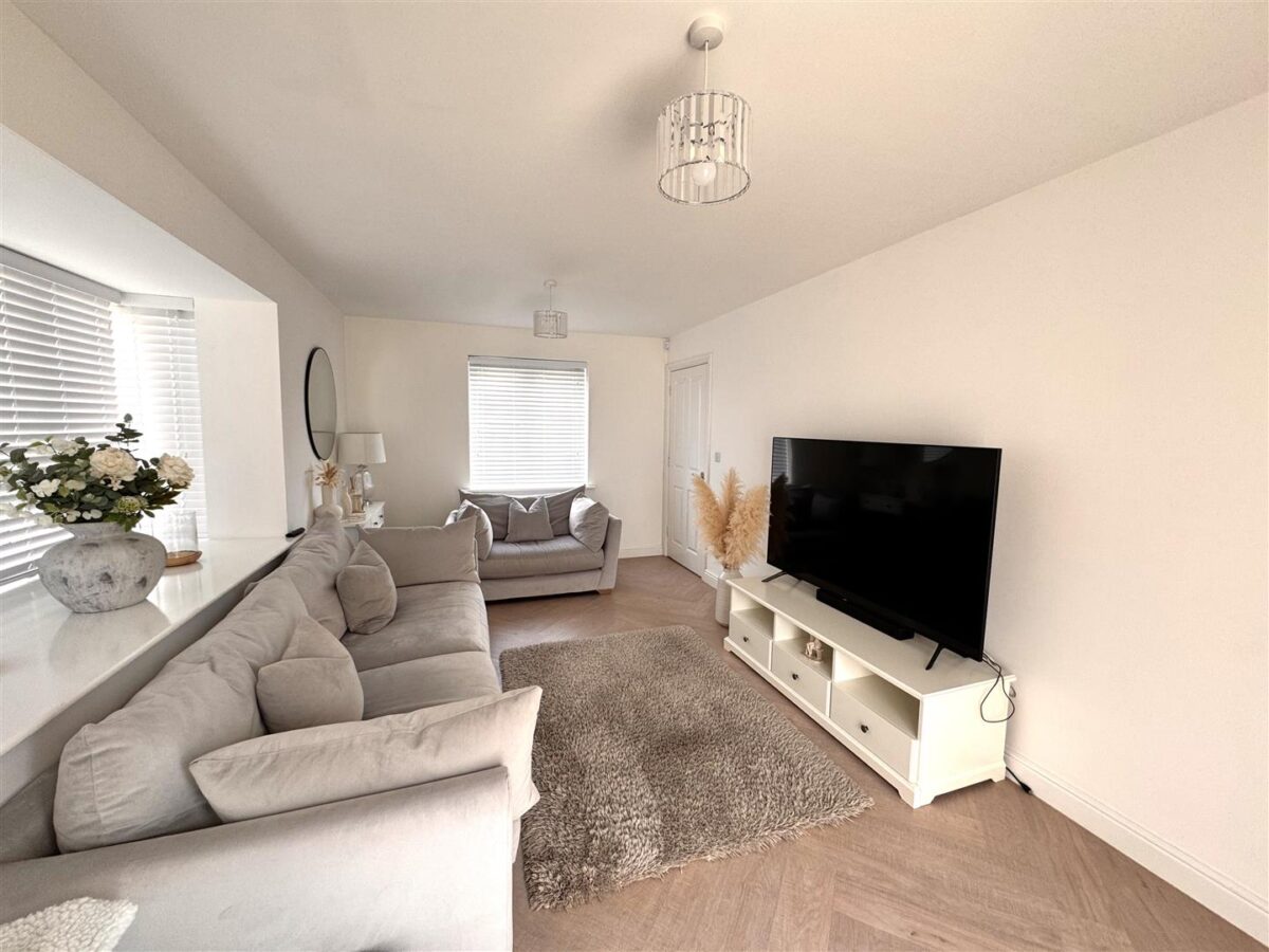 Merlin Road, Corby