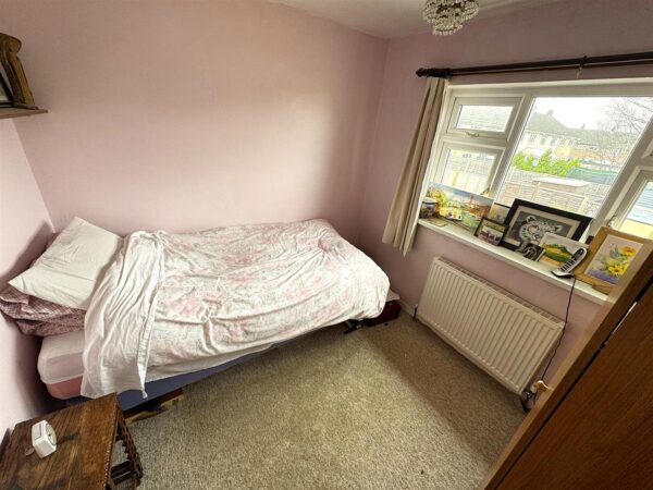 Buckfast Square, Corby