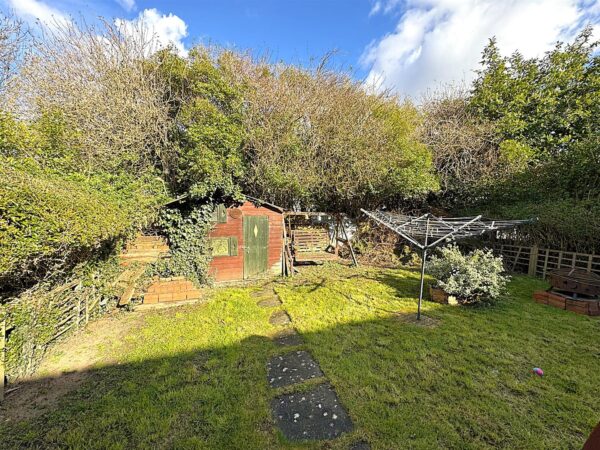 Southall Road, Corby