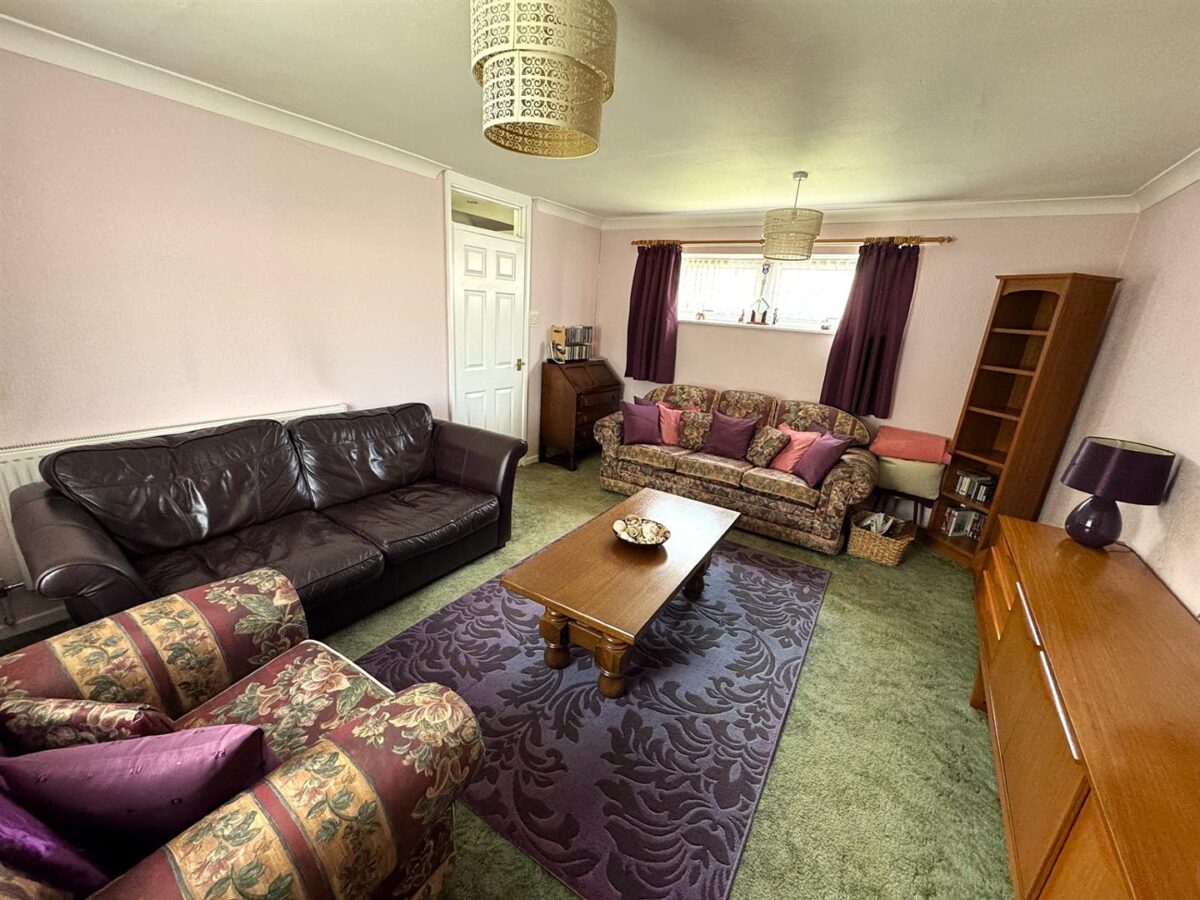 Saxilby Close, Corby