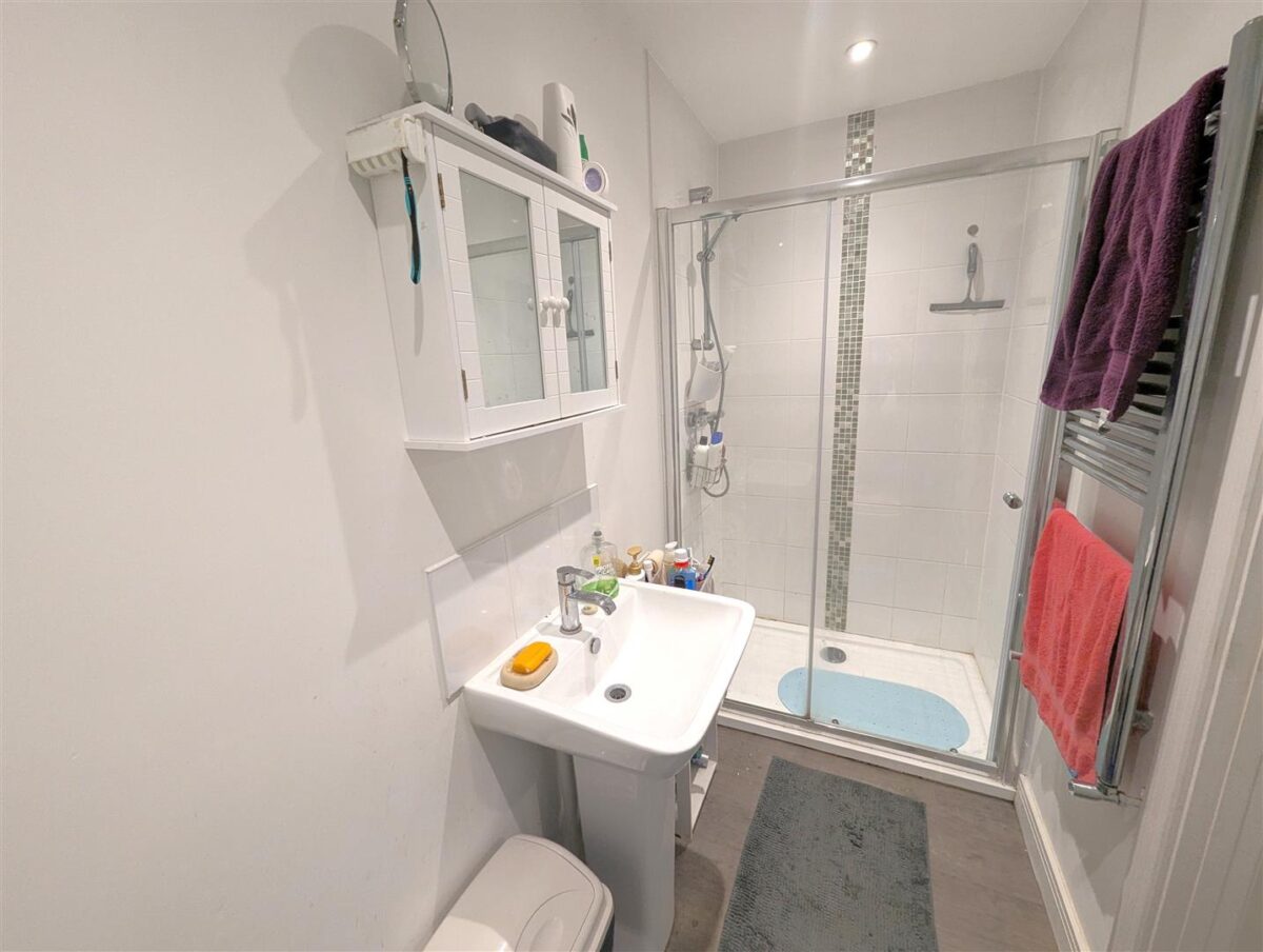 Flat 3, 81 Stamford Road Kettering