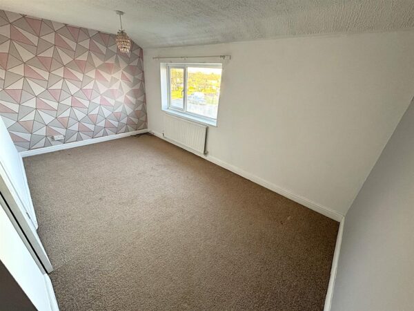 Canford Green, Corby