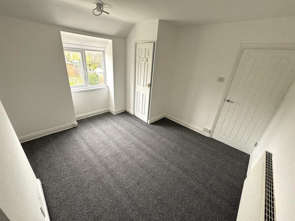Willow Road, Kettering