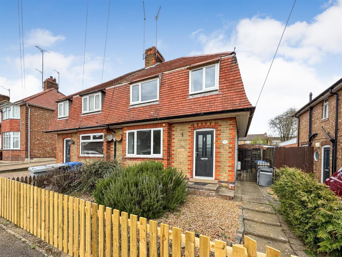 Willow Road, Kettering