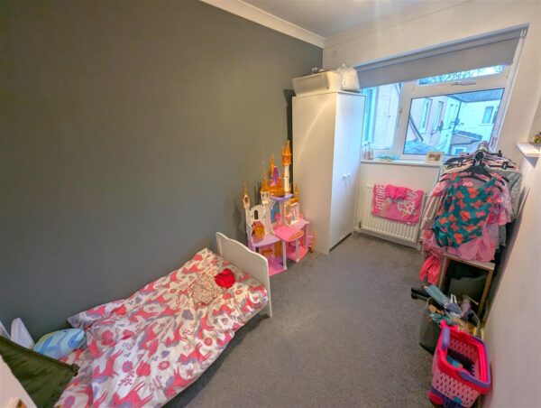 Eastbrook, Corby