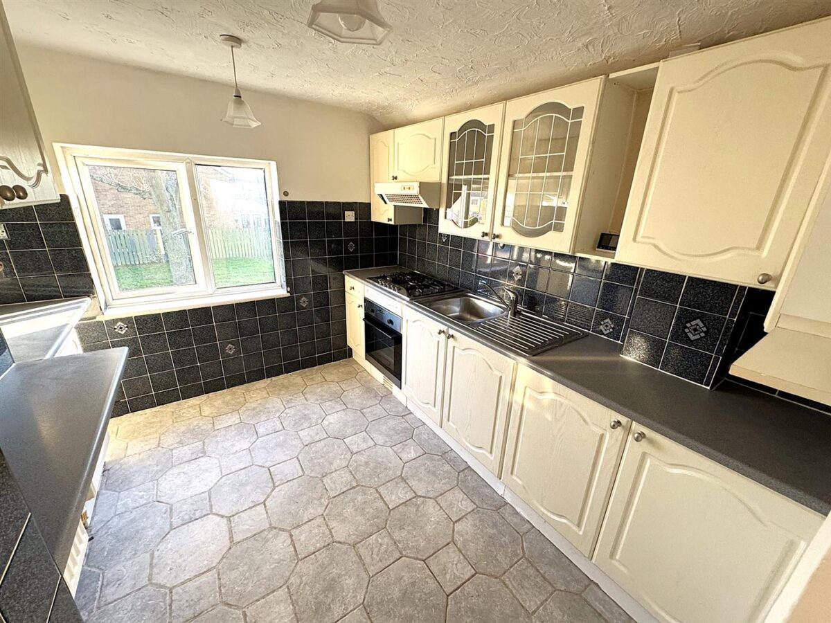 Canford Green, Corby