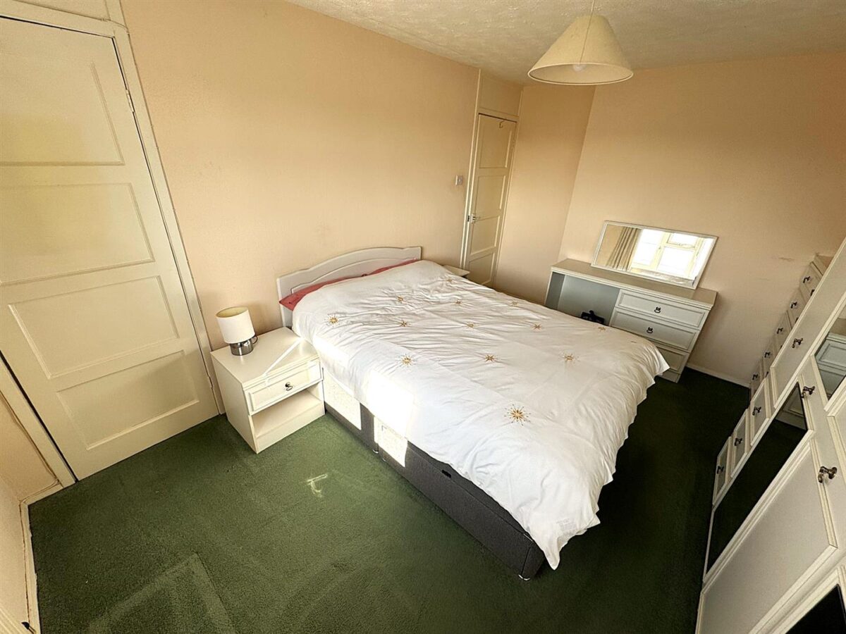 Rodney Drive, Corby
