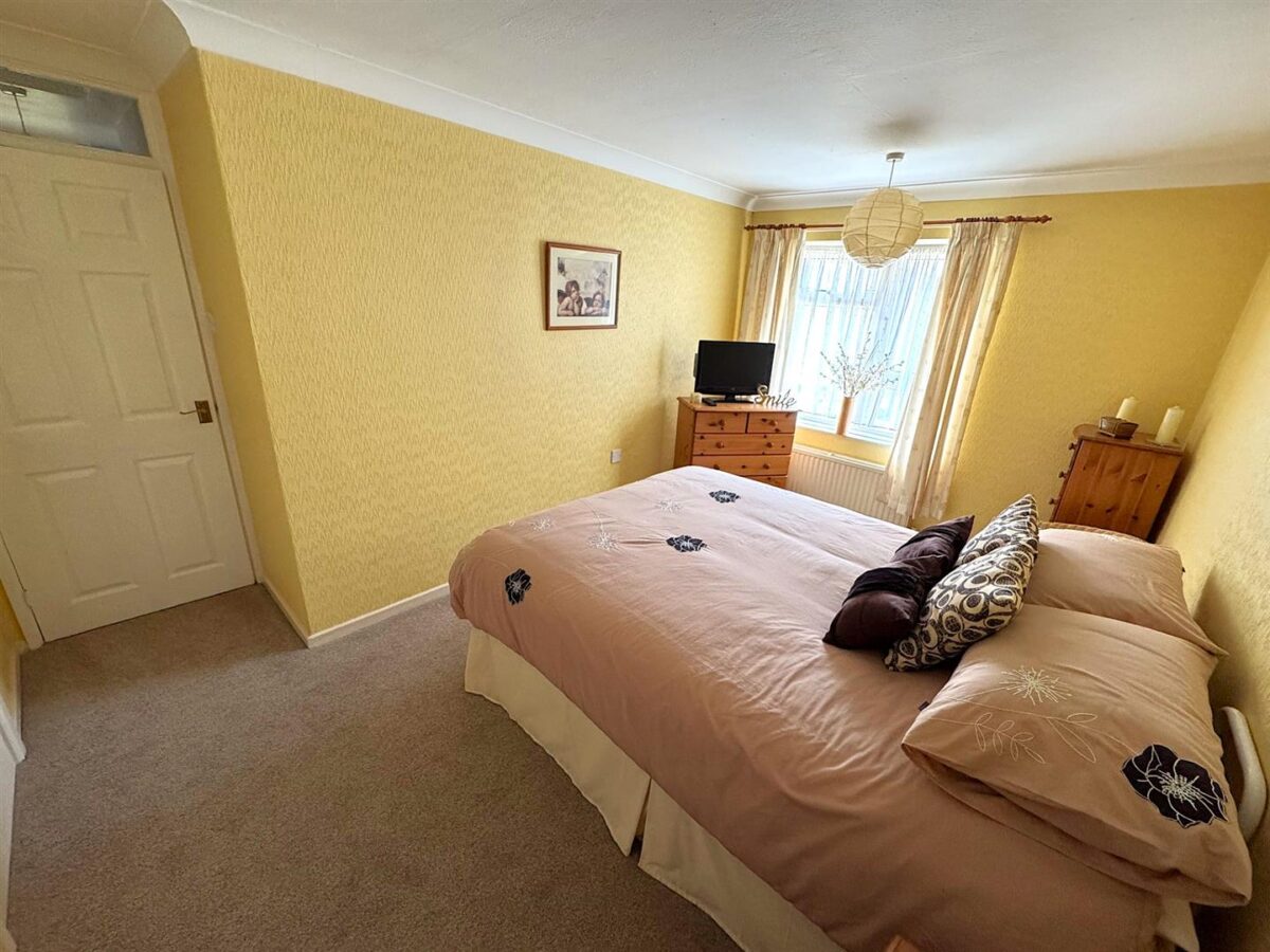 Saxilby Close, Corby