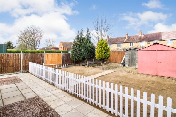Lodge Green Road, Corby