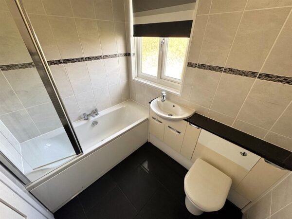 Dovedale Road, Corby