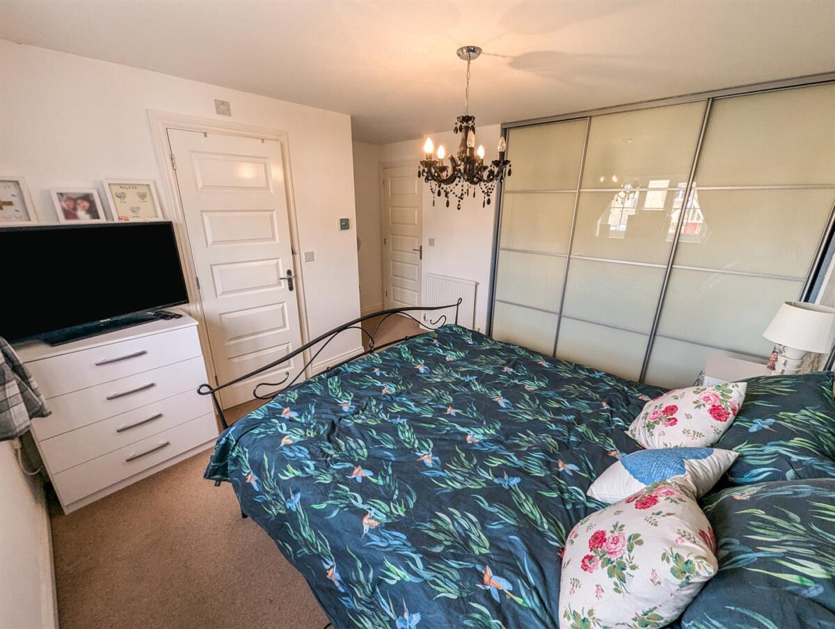 Grant Drive, Corby