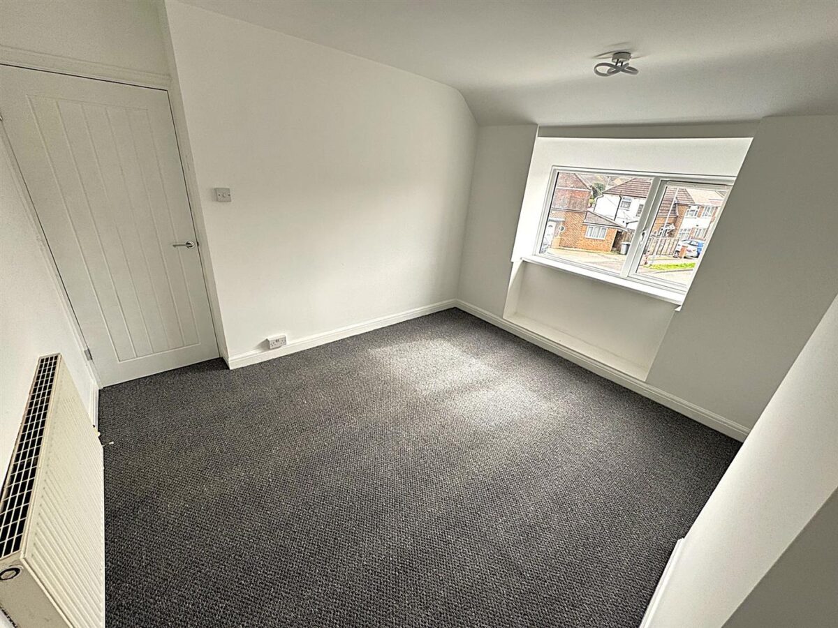 Willow Road, Kettering