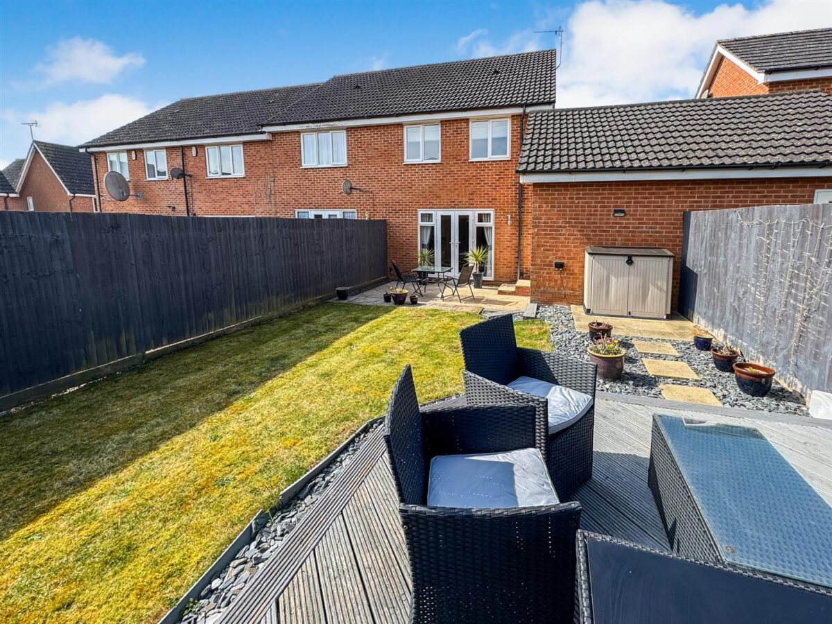 Violet Close, Corby