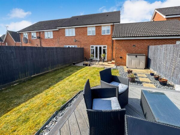 Violet Close, Corby