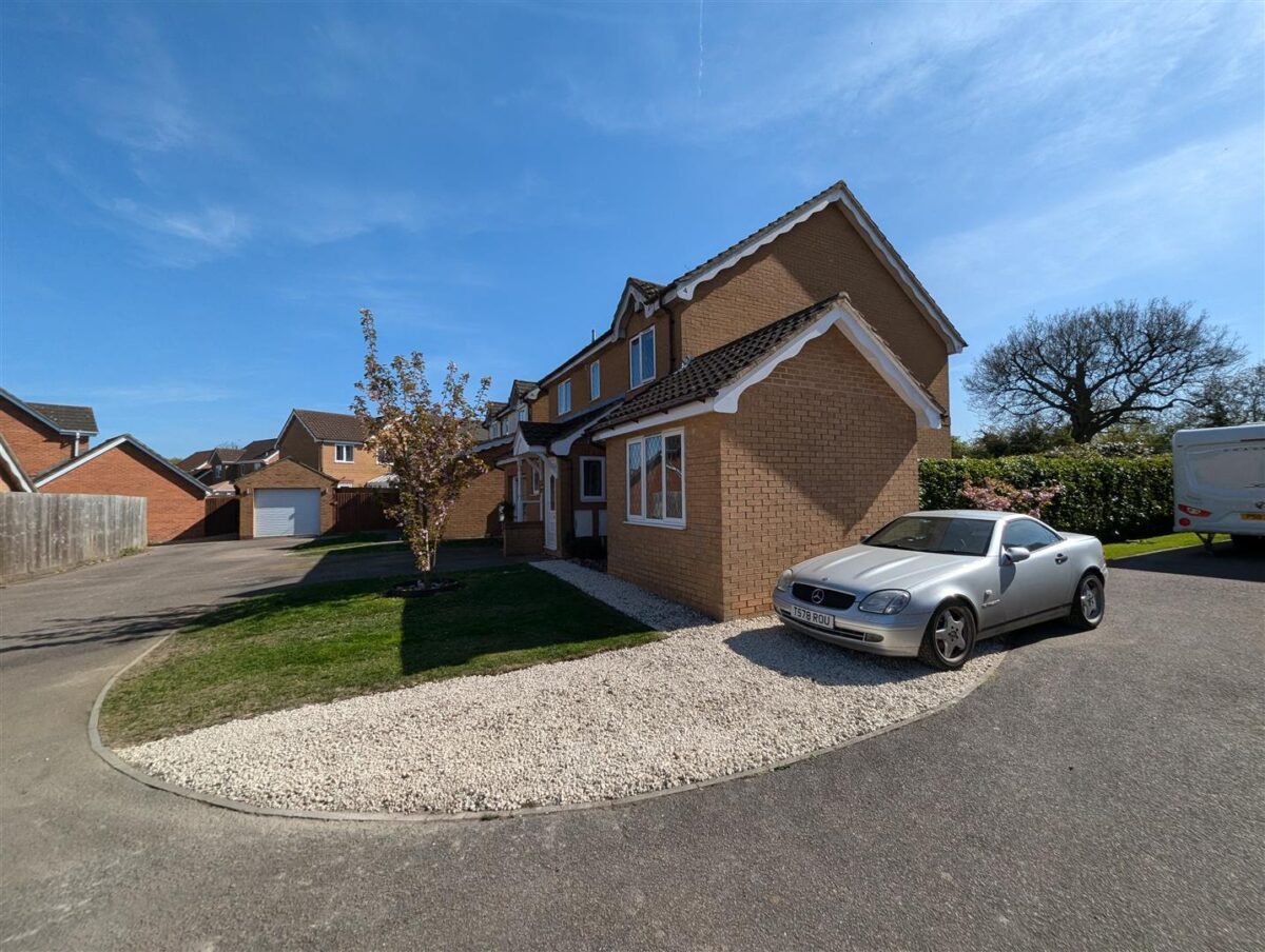 Hempland Close, Great Oakley, Corby