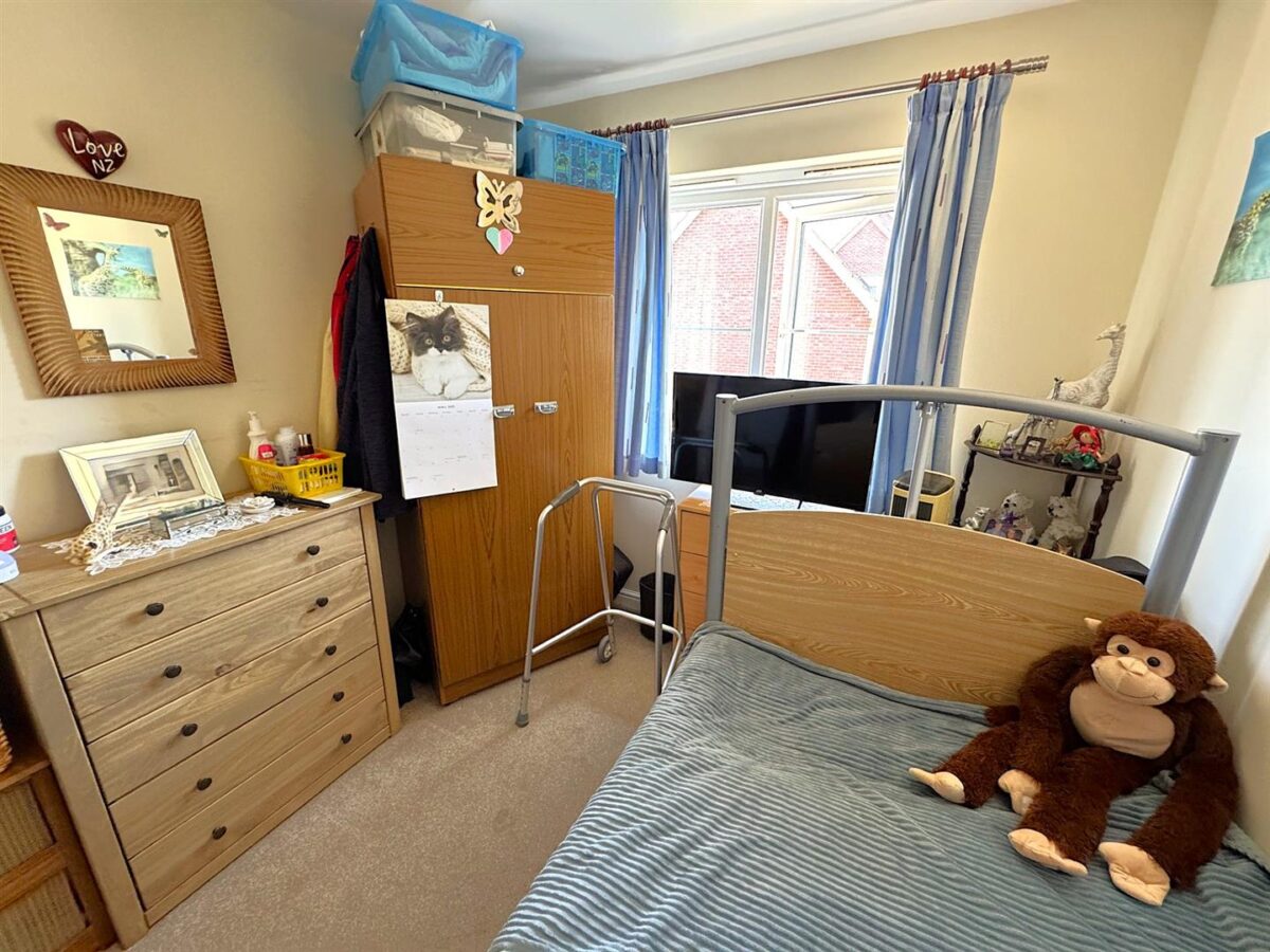 Corfe Close, Corby