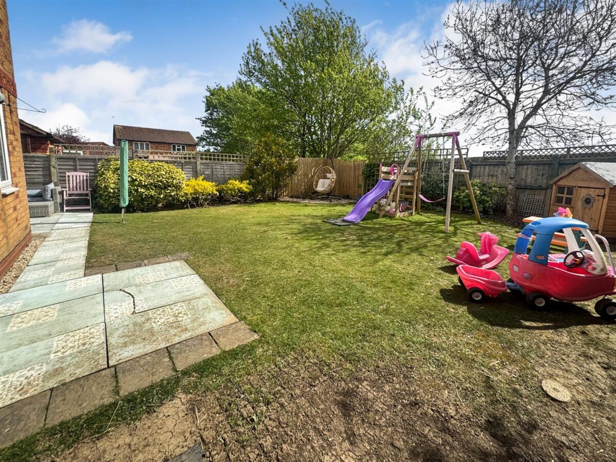 Inwood Close, Corby