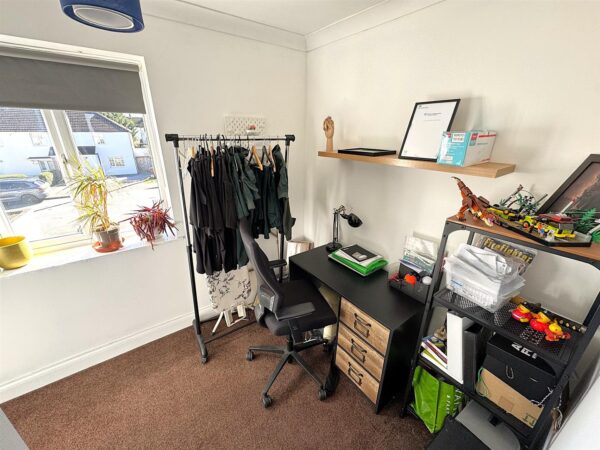 Shetland Way, Corby
