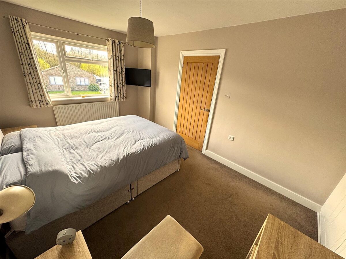 Hillside Crescent, Weldon, Corby