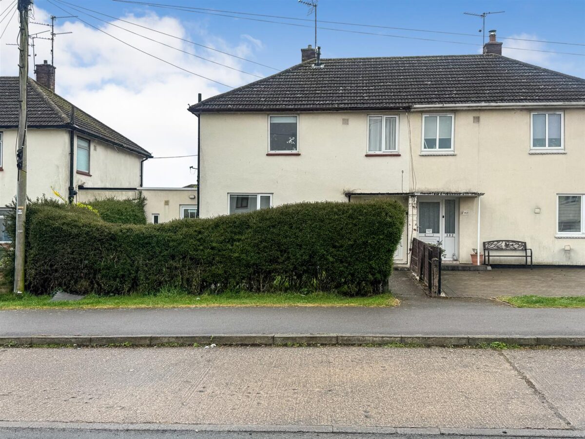 Willow Brook Road, Corby