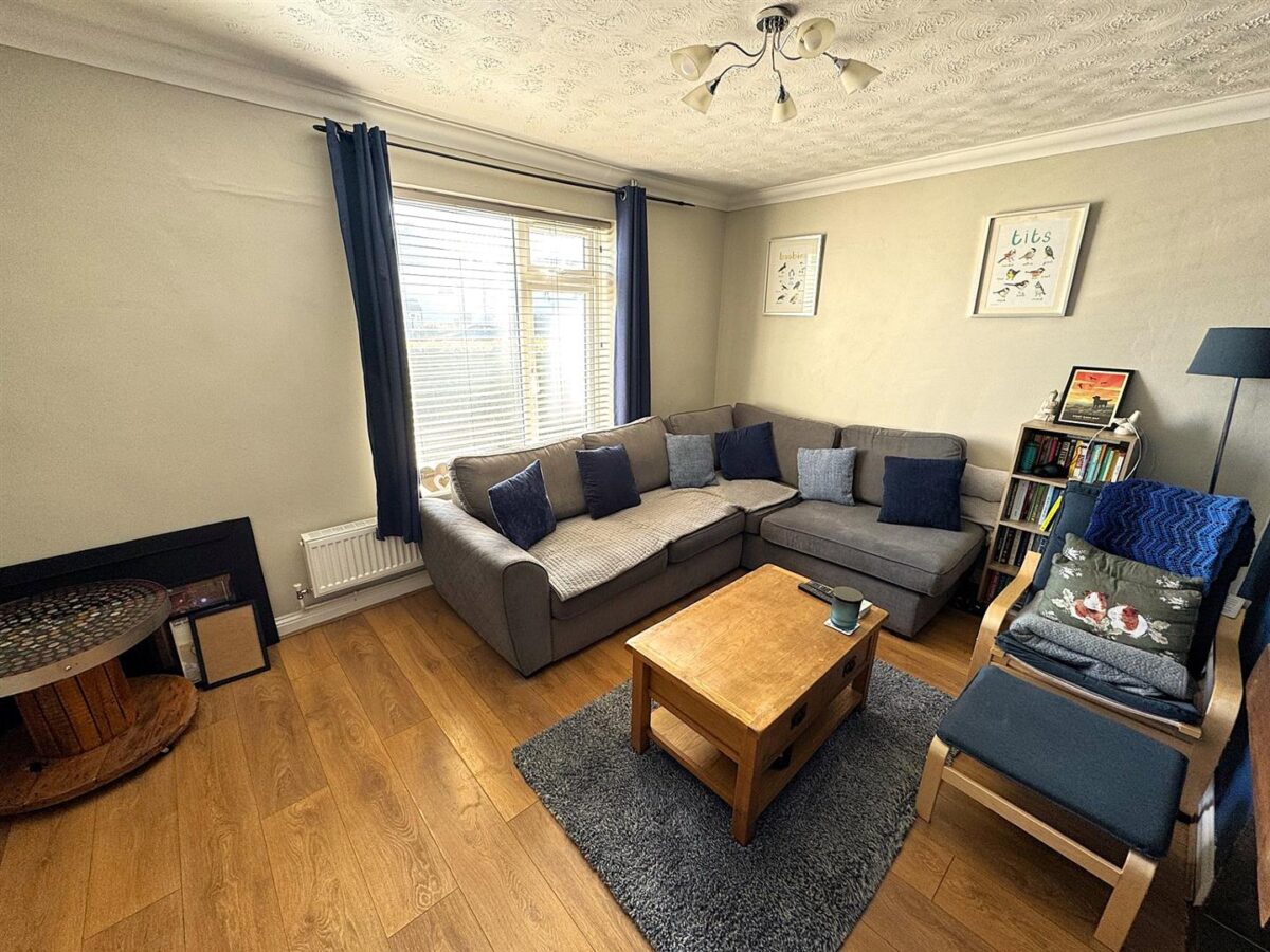 Shetland Way, Corby