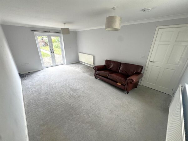 Morley Walk, Corby