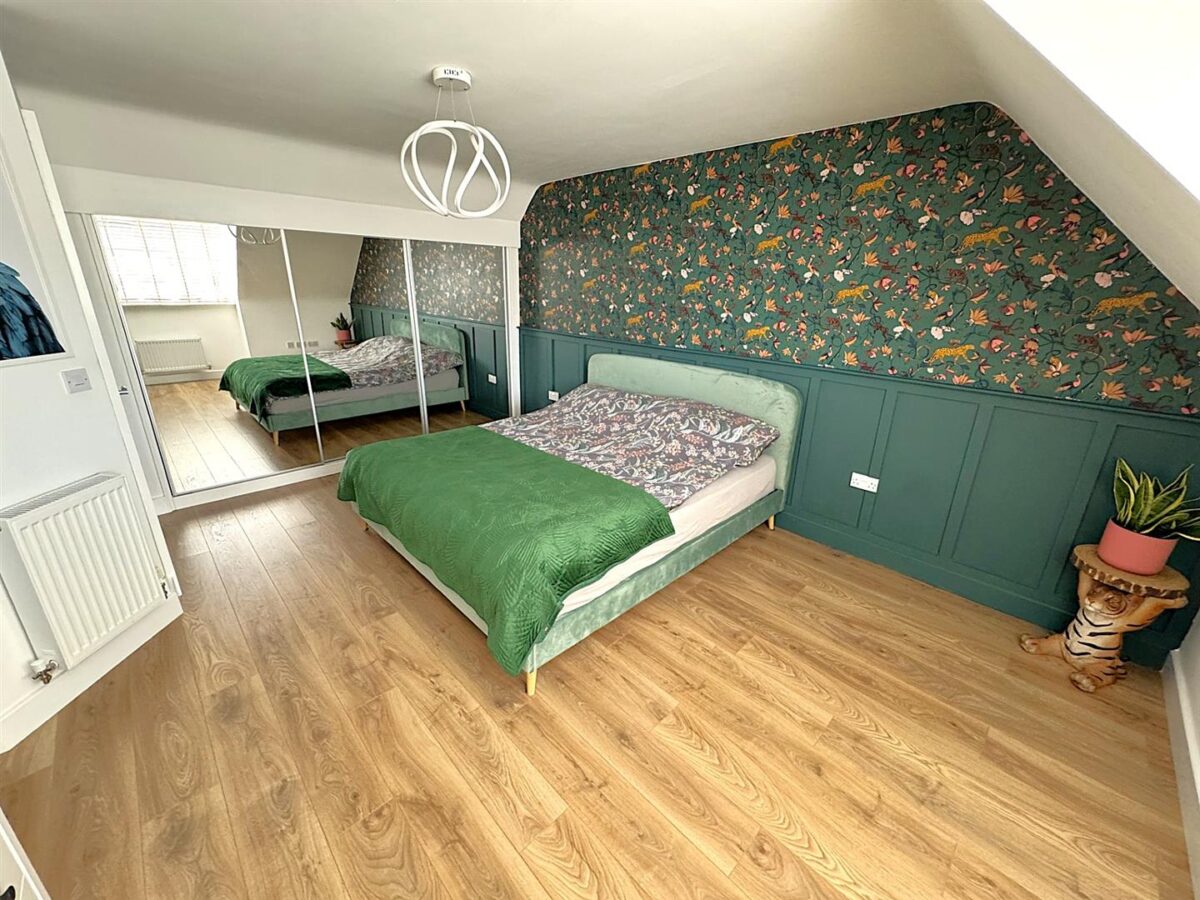 Regal Close, Corby