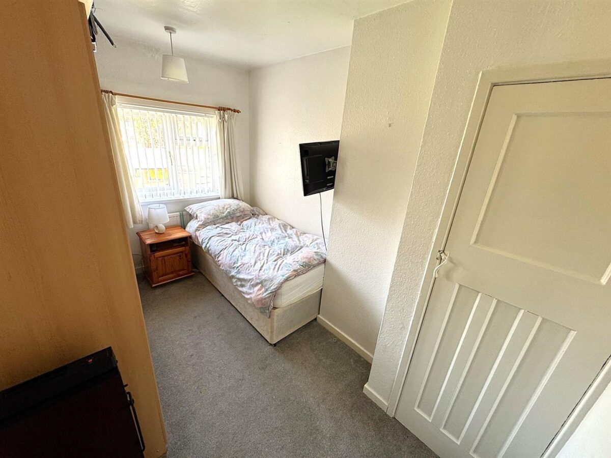 Occupation Road, Corby