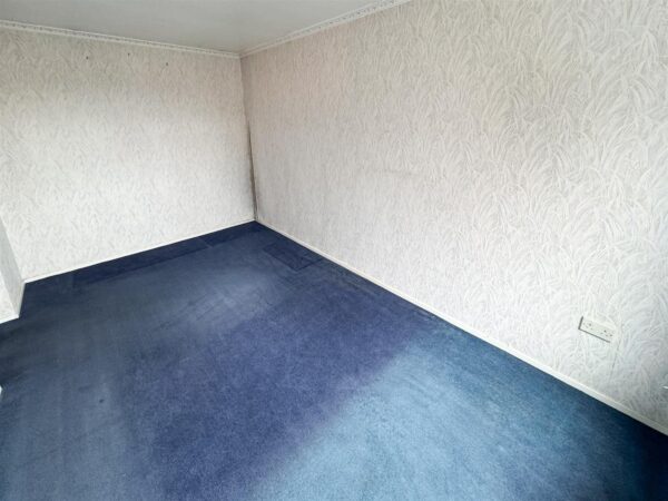 Greig Walk, Corby