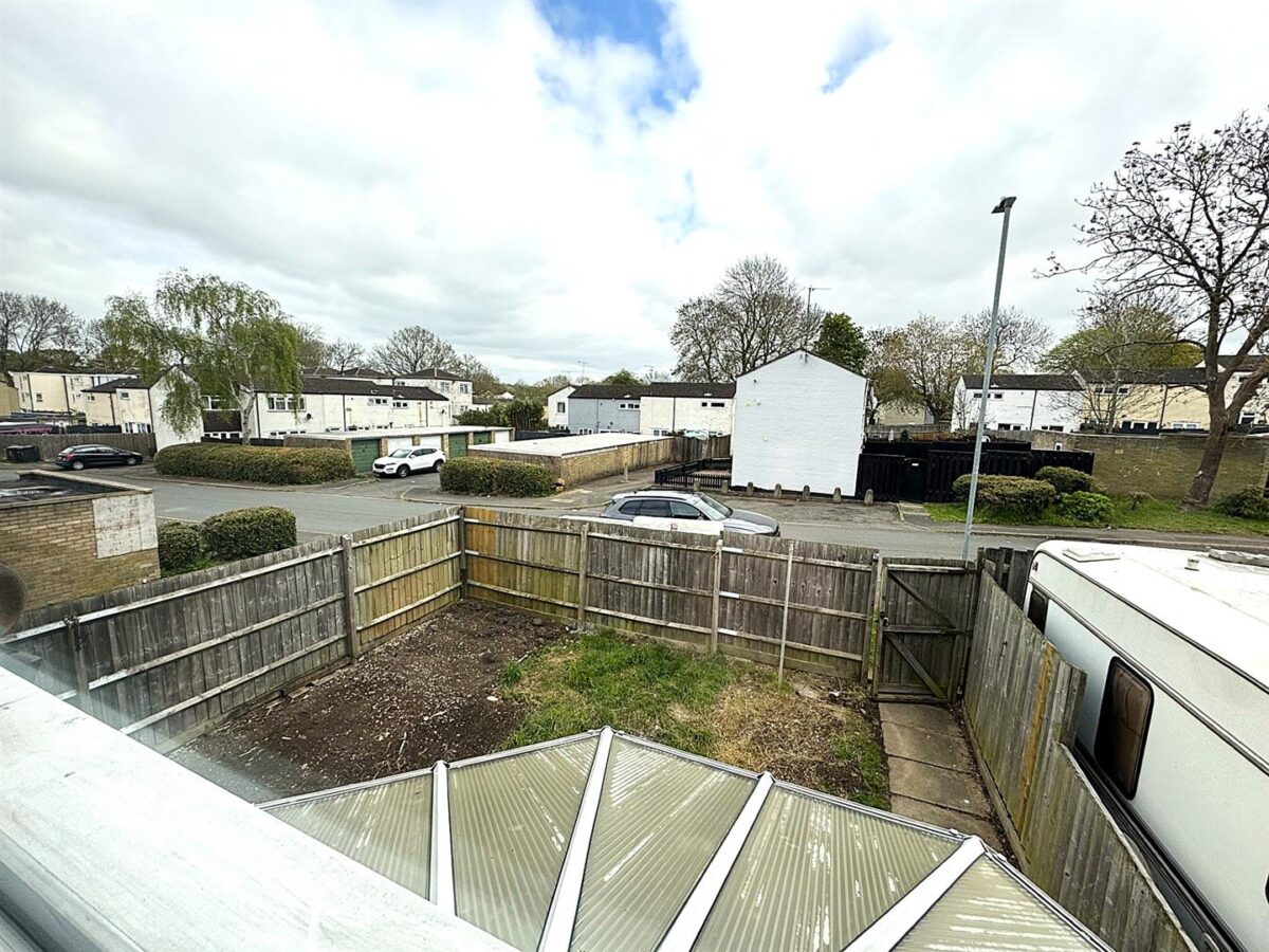 Eastbrook, Corby
