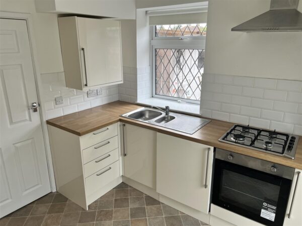 Willow Brook Road, Corby