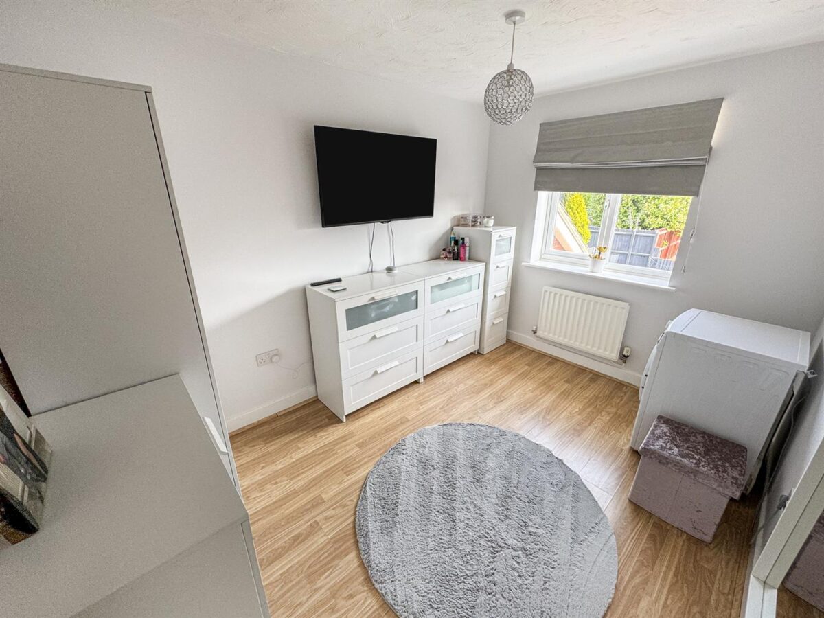 Violet Close, Corby