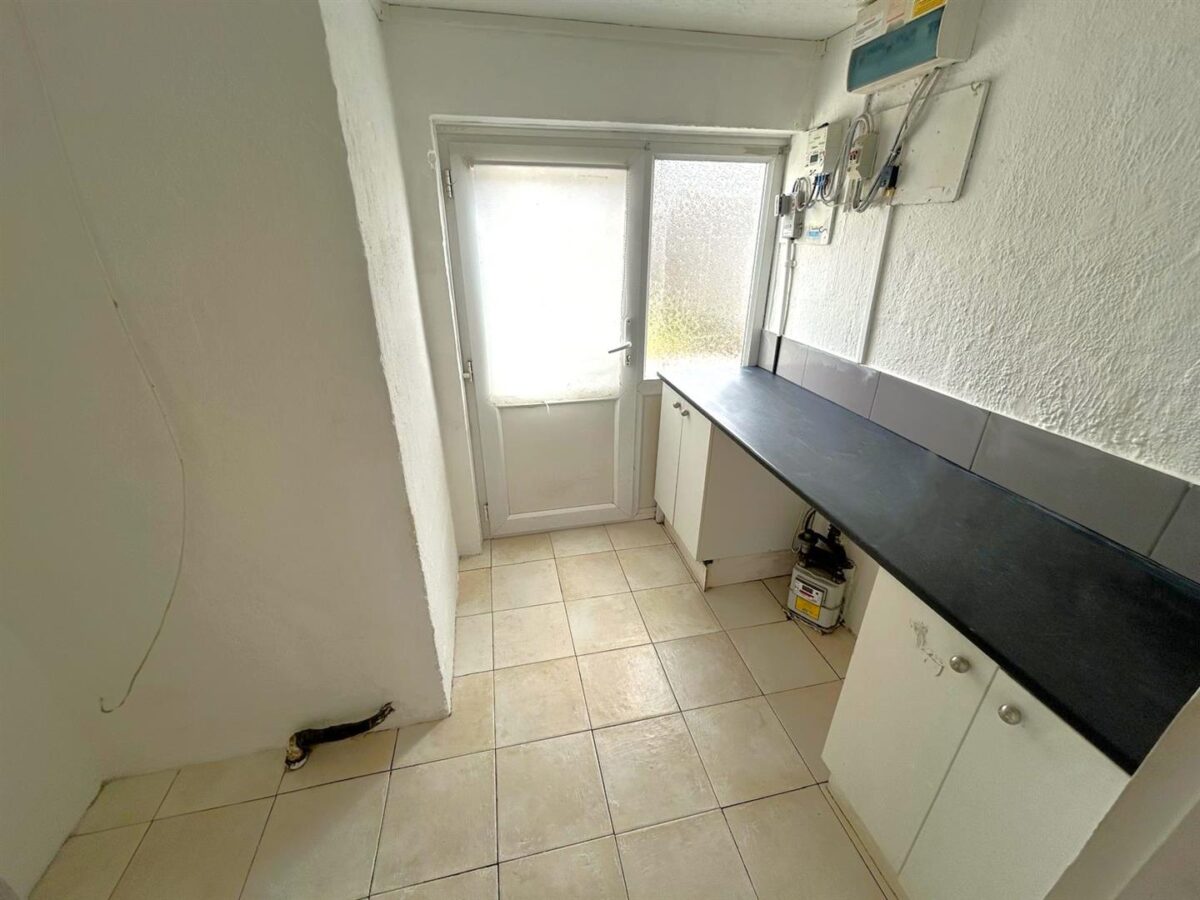 Grantham Walk, Corby