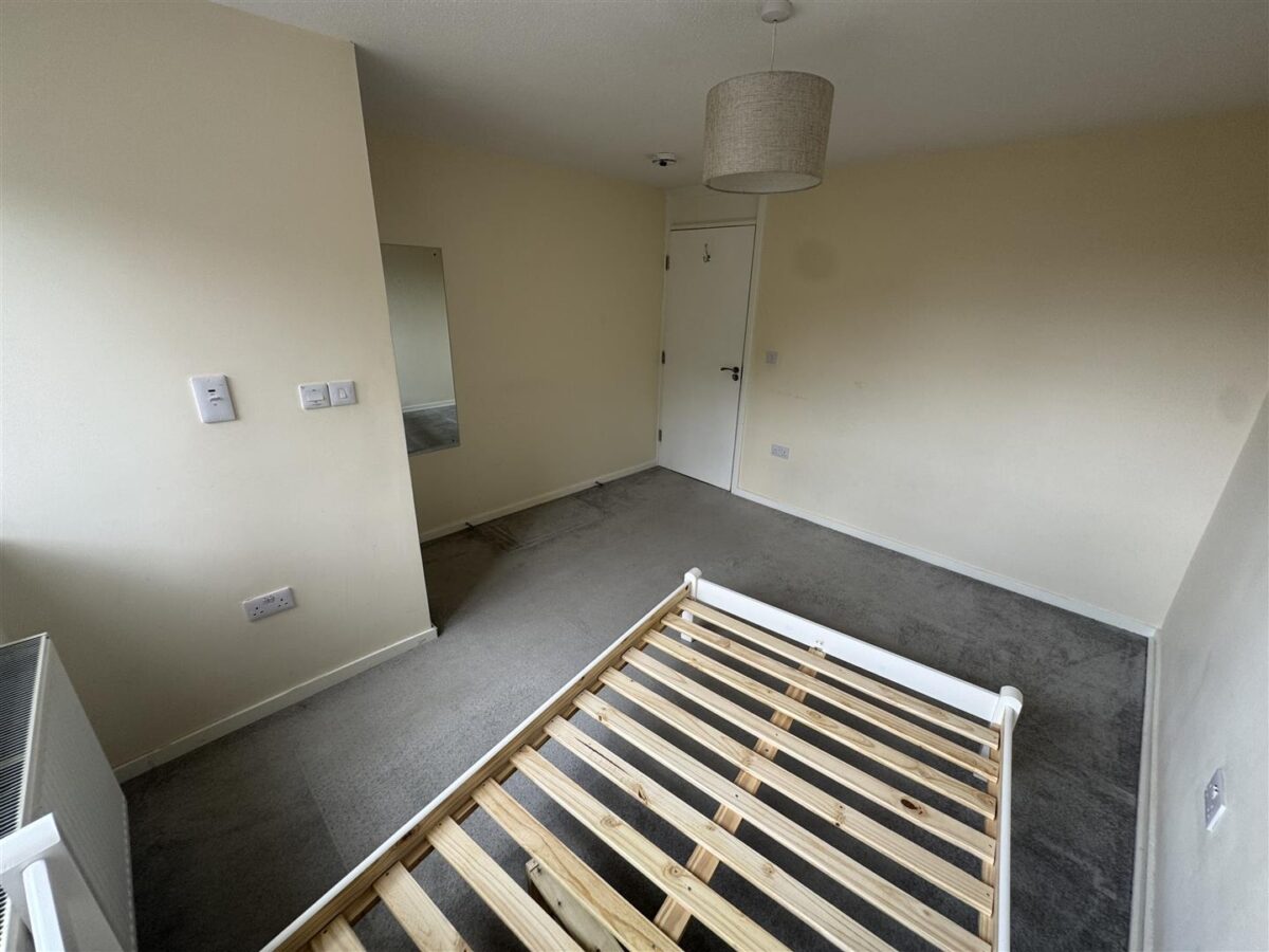 Morley Walk, Corby