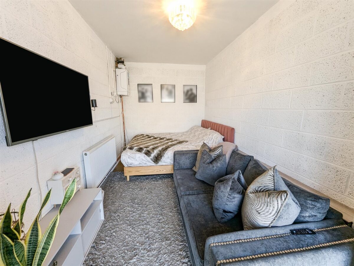 Hempland Close, Great Oakley, Corby
