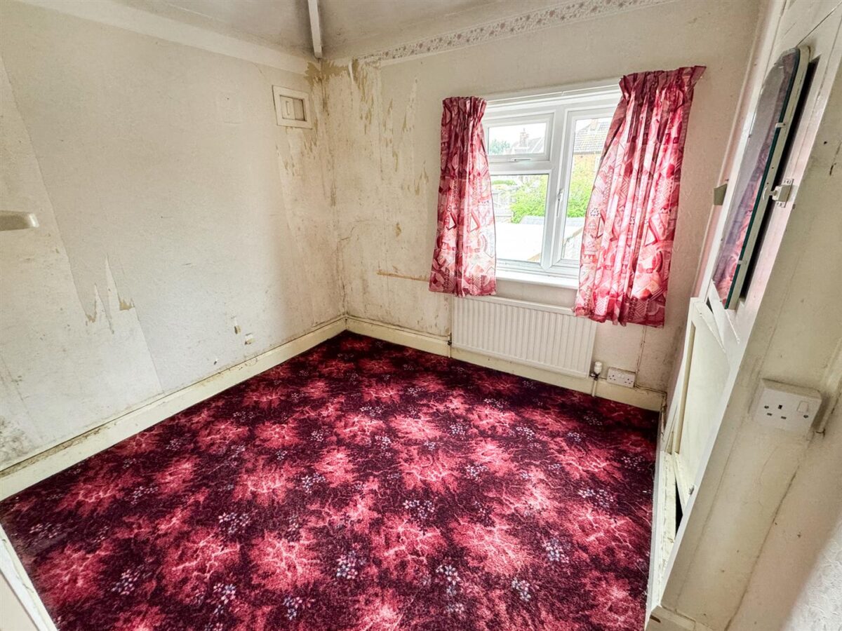 Faraday Grove, Corby