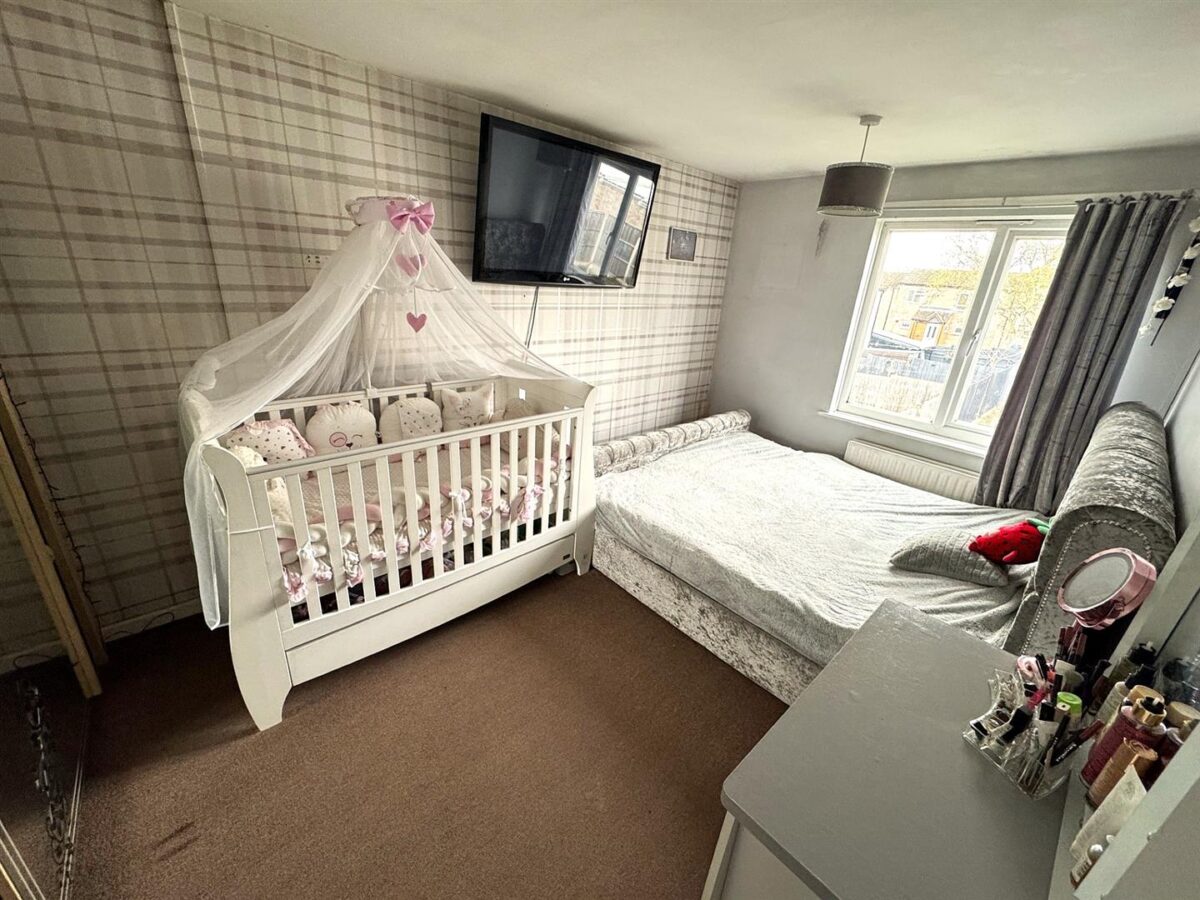 Grantham Walk, Corby