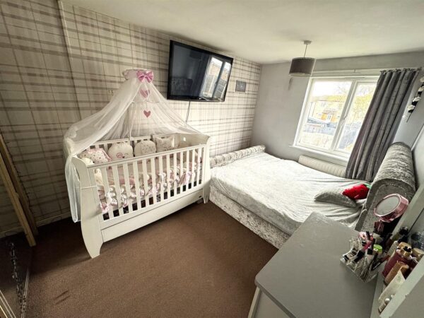 Grantham Walk, Corby