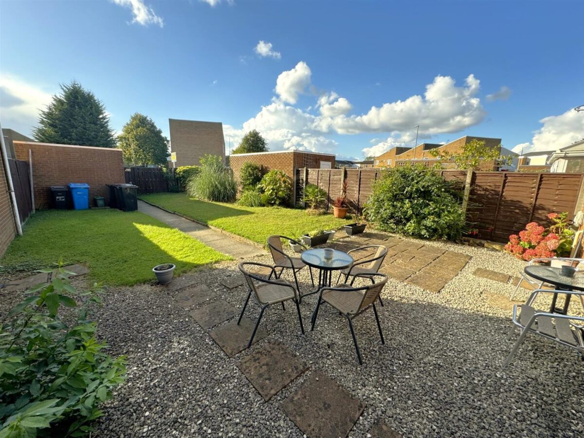 Morley Walk, Corby