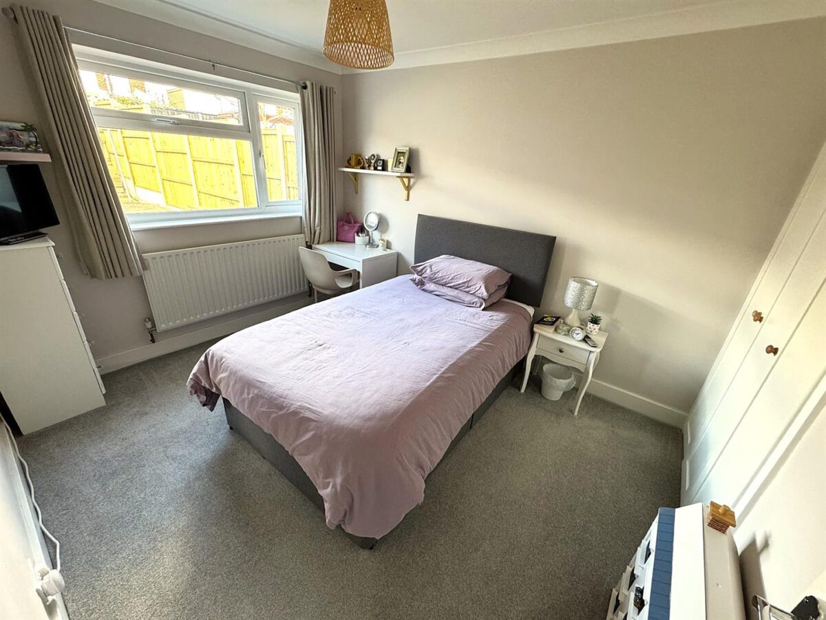 Hillside Crescent, Weldon, Corby