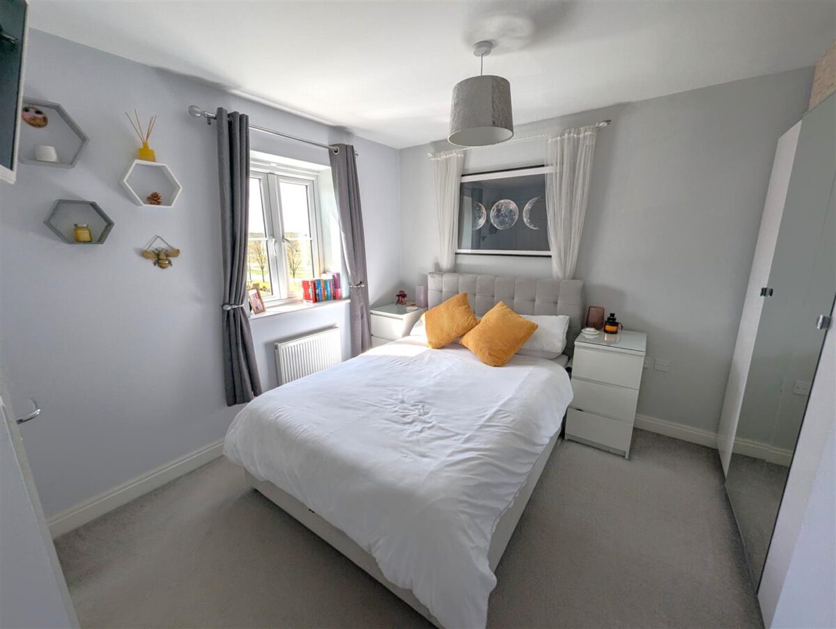 Woburn Close, Corby