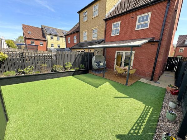Regal Close, Corby