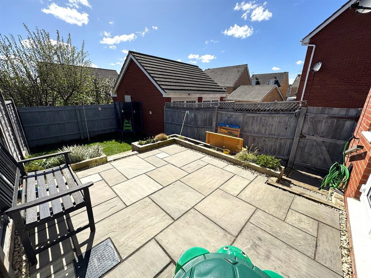 Chepstow Road, Corby