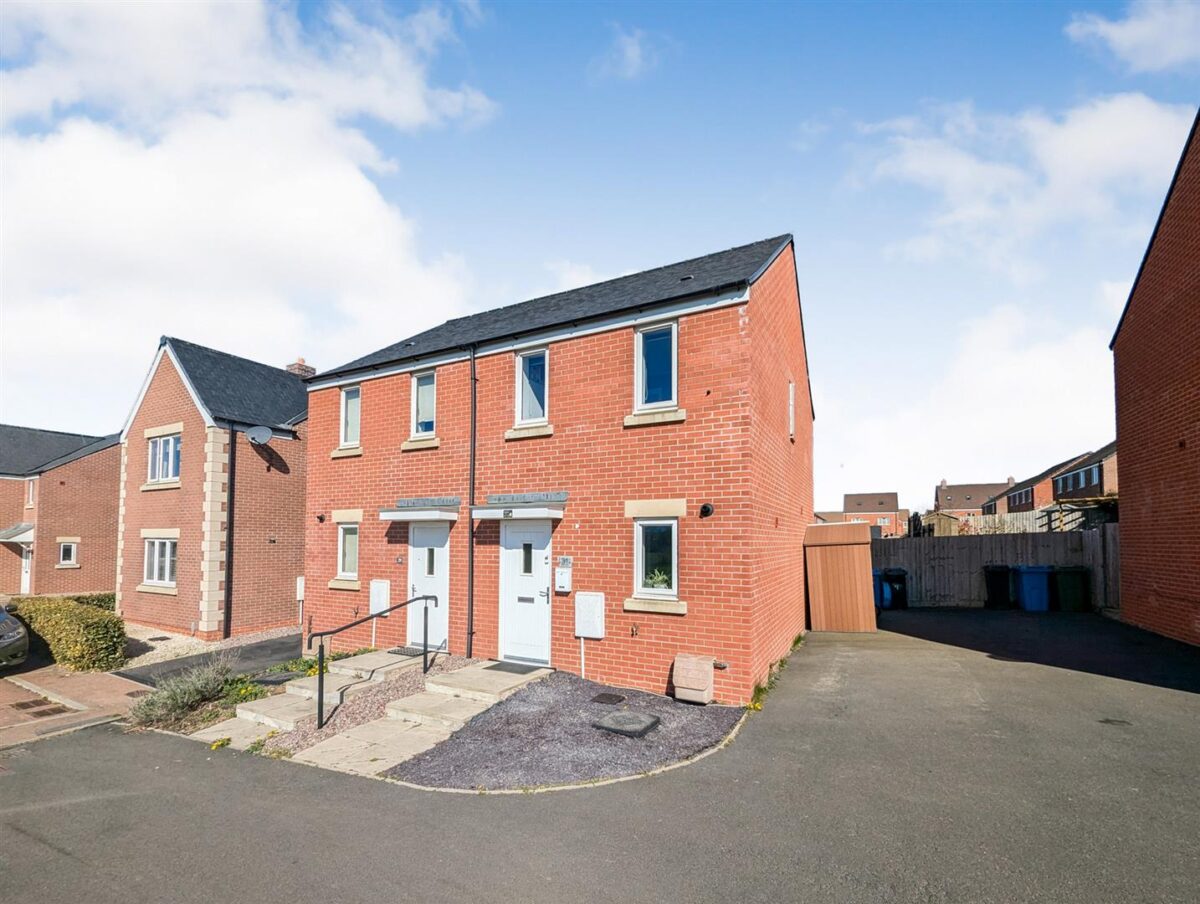 Egan Close, Weldon, Corby