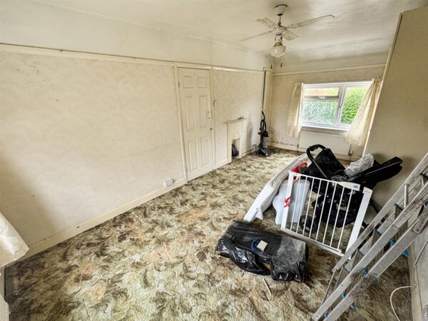Faraday Grove, Corby