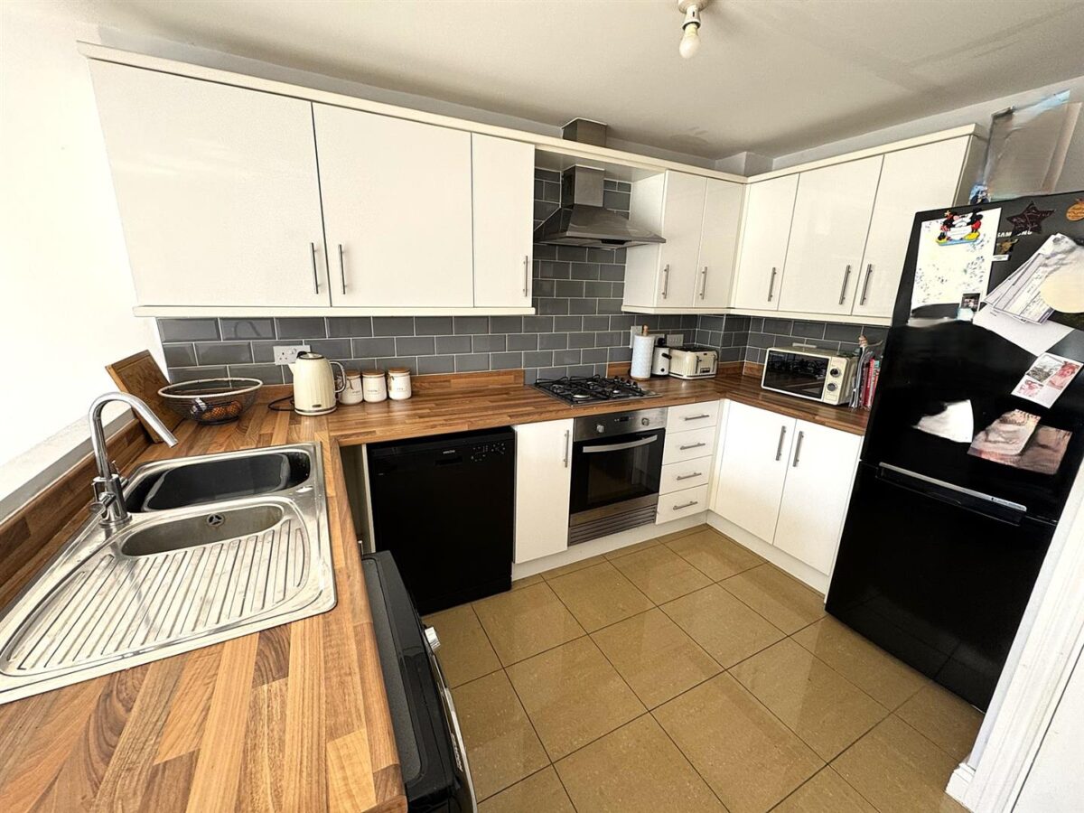 Chepstow Road, Corby