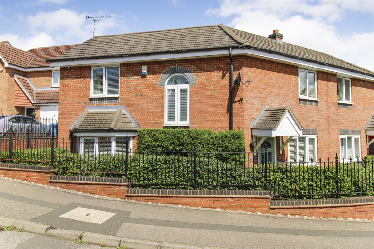 Violet Close, Corby