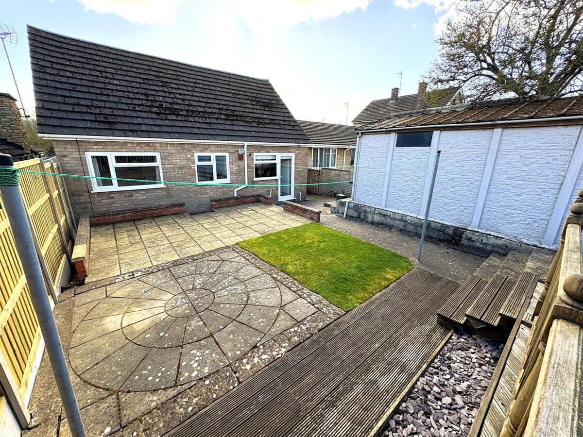 Hillside Crescent, Weldon, Corby