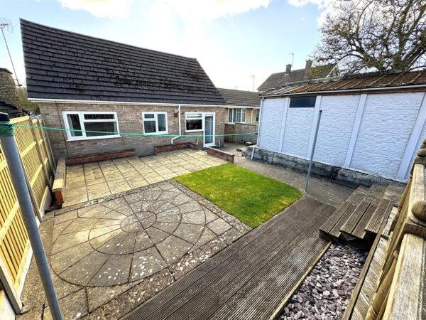Hillside Crescent, Weldon, Corby