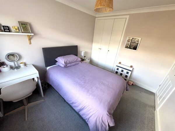 Hillside Crescent, Weldon, Corby